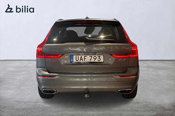 Volvo XC60 8 of 27