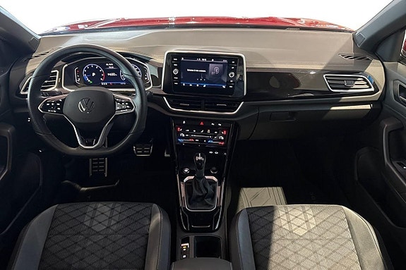 Volkswagen T-Roc 11 of 25
