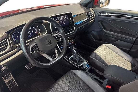 Volkswagen T-Roc 10 of 25
