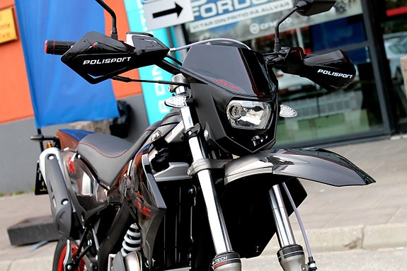 Rieju DRAC RS SM NIGHTRIDER | 2T | 45 | BLACK | MOTARD | MOPED | SKOLSTARTS KAMPANJ 4 of 12