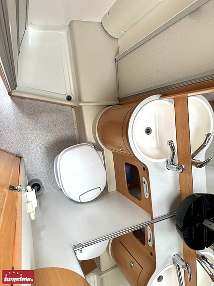 Hymer BC664 11 of 19