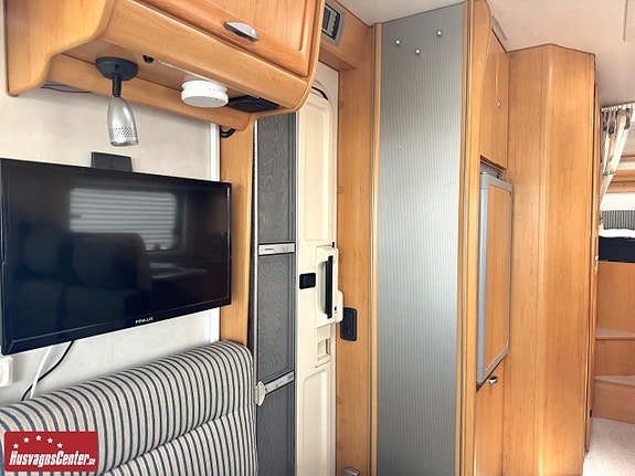 Hymer BC664 17 of 19