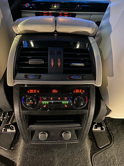 BMW X5 13 of 19