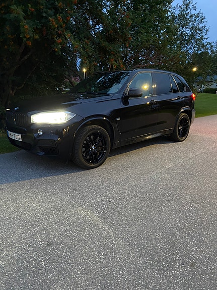 BMW X5 7 of 19