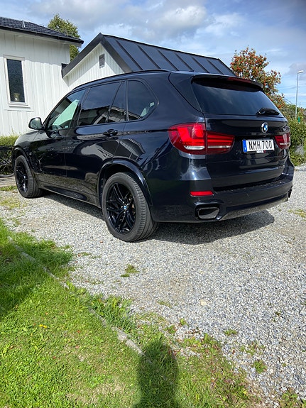 BMW X5 5 of 19