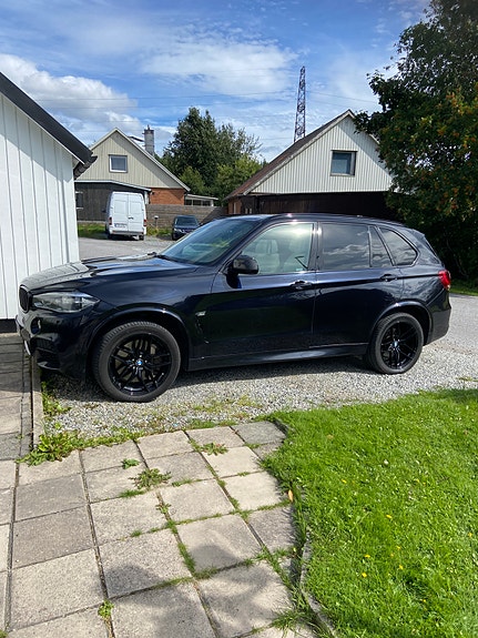 BMW X5 4 of 19