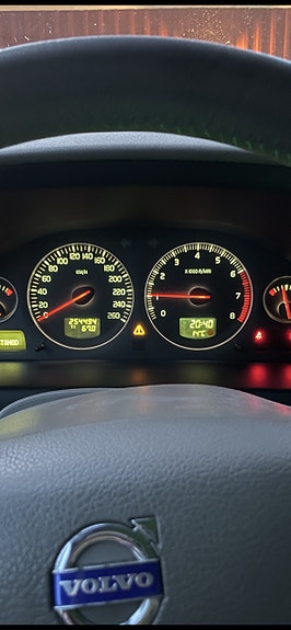 Volvo V70 8 of 11