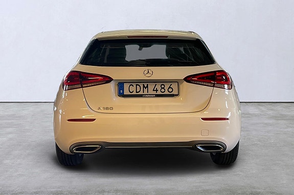 Mercedes-Benz A180 5 of 17