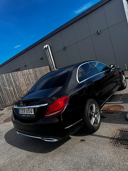 Mercedes-Benz C220 d 4 of 8