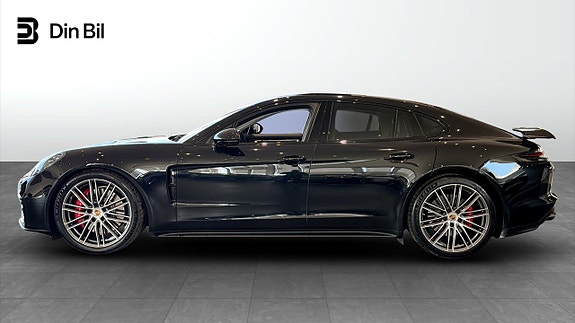 Porsche Panamera GTS 2 of 25