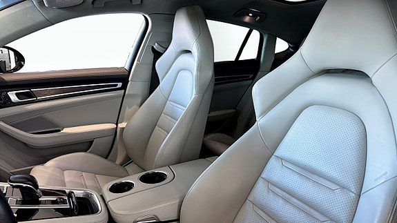 Porsche Panamera GTS 8 of 25