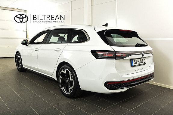 Volkswagen Passat 3 of 17