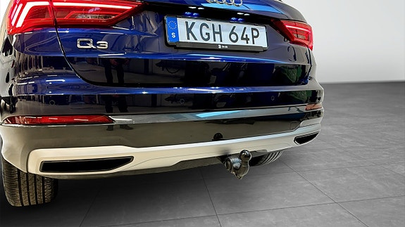Audi Q3 13 of 20