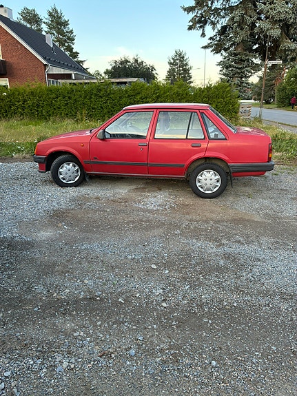 Opel Corsa 4 of 5