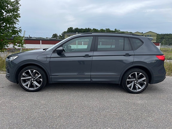 Seat Tarraco 2 of 15