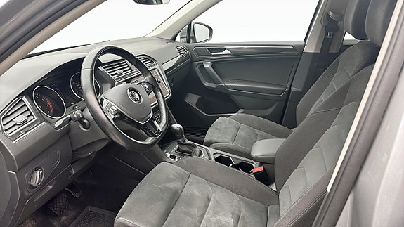 Volkswagen Tiguan 7 of 12