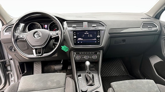 Volkswagen Tiguan 10 of 12