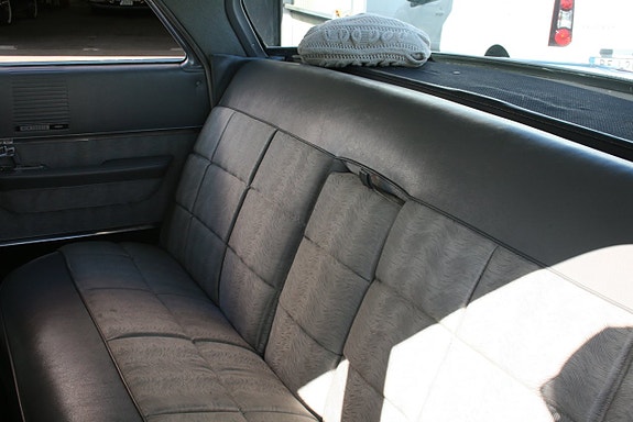 Chrysler New Yorker 18 of 27
