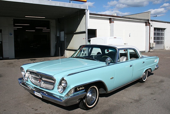 Chrysler New Yorker 2 of 27