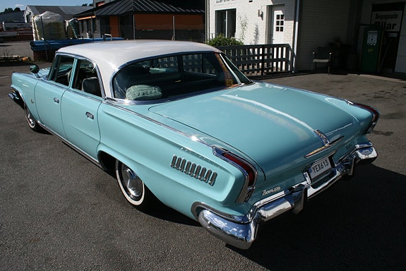 Chrysler New Yorker 4 of 27