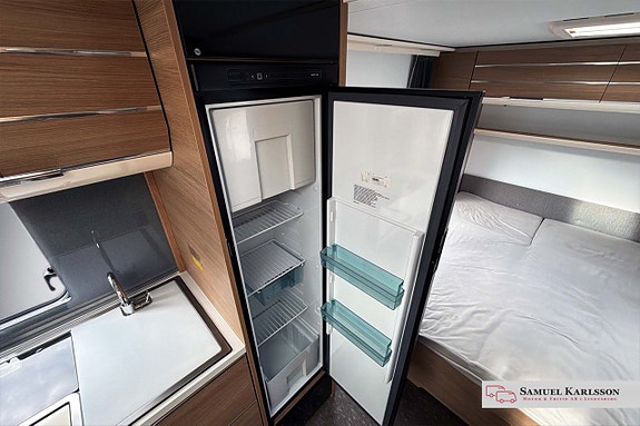 Adria Adora 593 UP | ALDE | Queenbed | Panorama 15 of 21