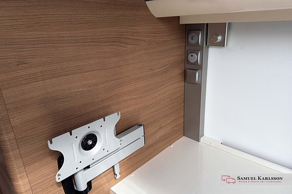 Adria Adora 593 UP | ALDE | Queenbed | Panorama 11 of 21