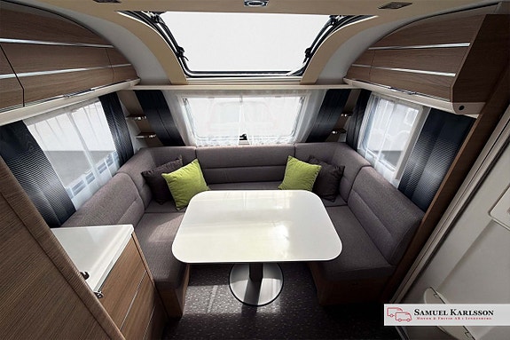 Adria Adora 593 UP | ALDE | Queenbed | Panorama 9 of 21