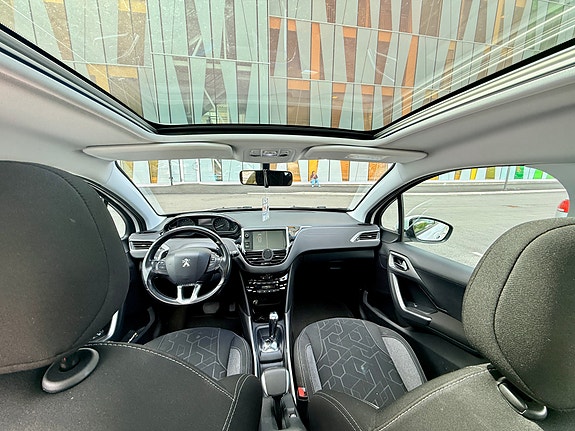 Peugeot 2008 5 of 10