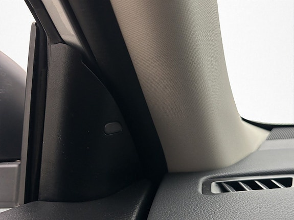 Nissan X-Trail 15 of 30