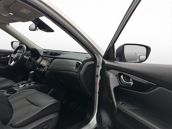 Nissan X-Trail 26 of 30