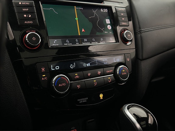 Nissan X-Trail 23 of 30