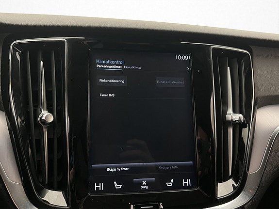 Volvo V60 23 of 29