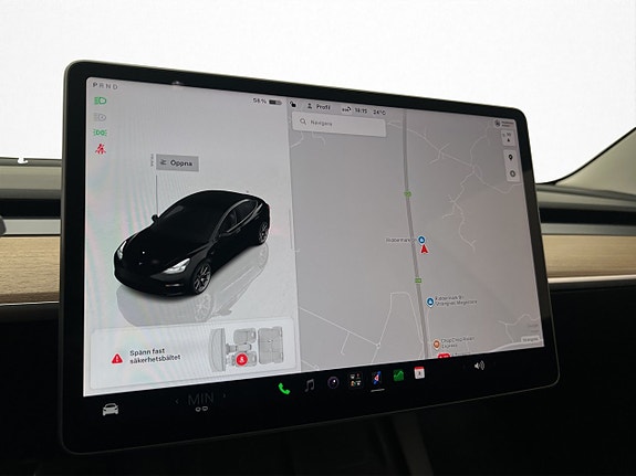 Tesla Model 3 18 of 30