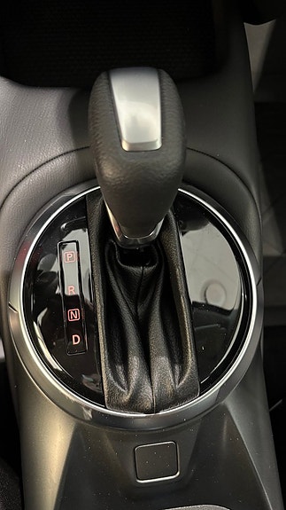Nissan Juke 12 of 17