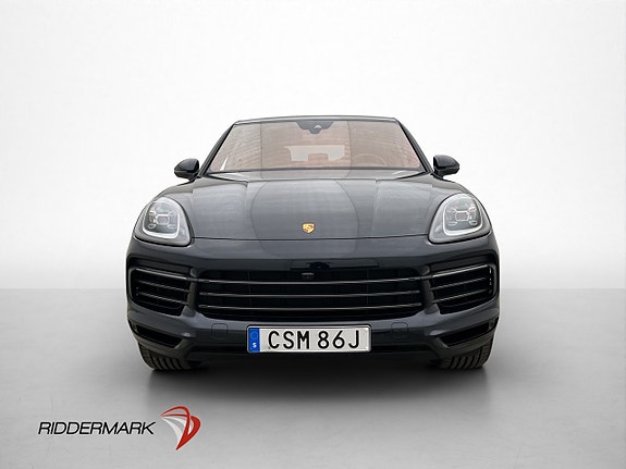 Porsche Cayenne 2 of 30