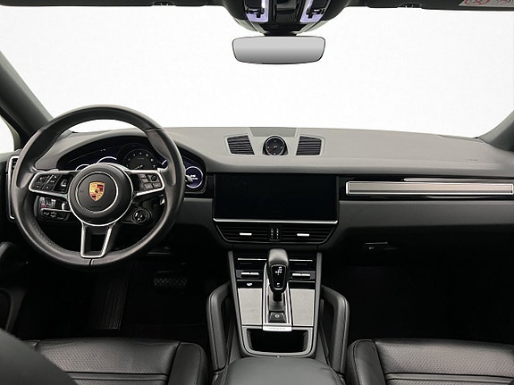 Porsche Cayenne 18 of 30