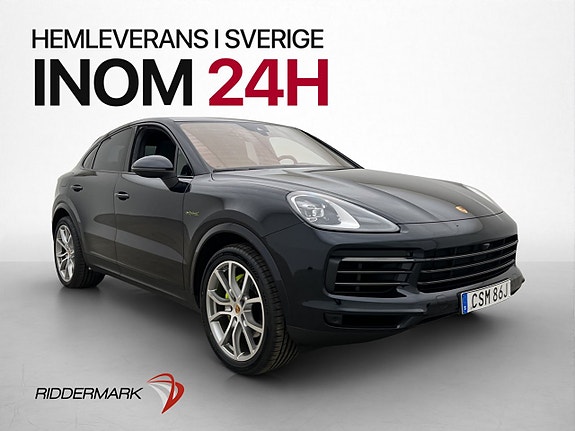 Porsche Cayenne 3 of 30