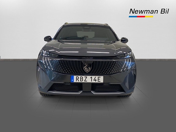 Peugeot 5008 2 of 21