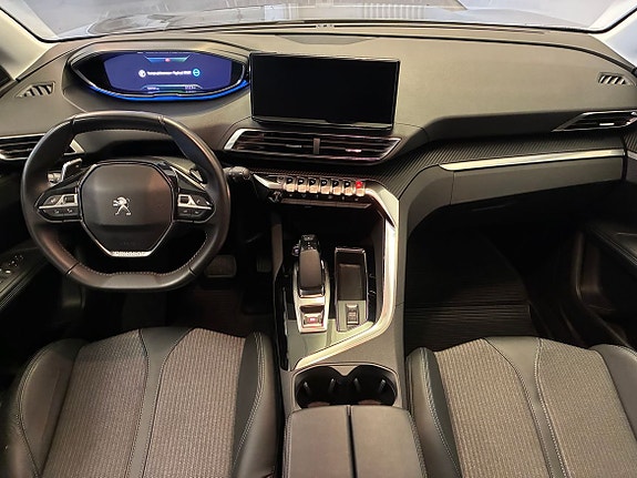 Peugeot 3008 9 of 12