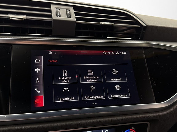 Audi Q3 23 of 30