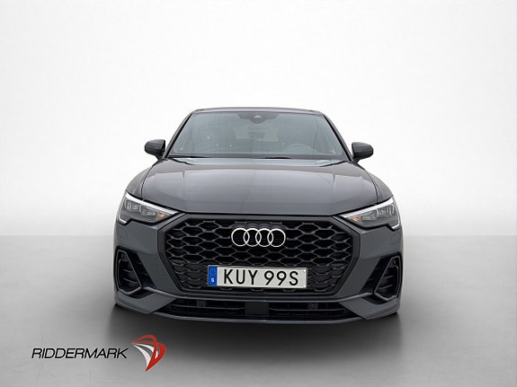 Audi Q3 2 of 30