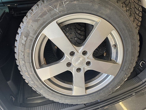 Volkswagen Passat 14 of 14