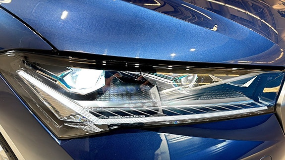 Skoda Superb 16 of 22