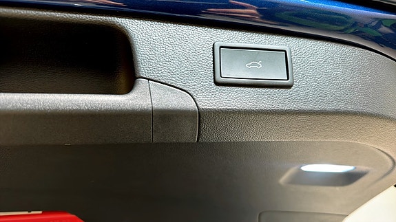 Skoda Superb 14 of 22