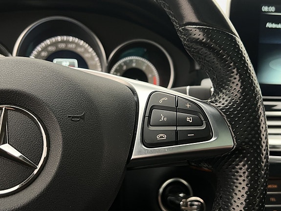 Mercedes-Benz CLS400 23 of 30
