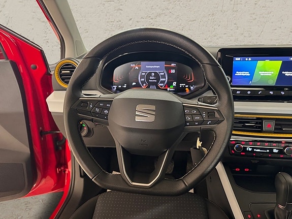 Seat Arona 5 of 7