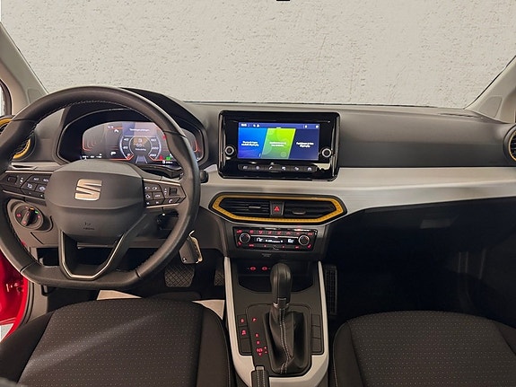 Seat Arona 4 of 7