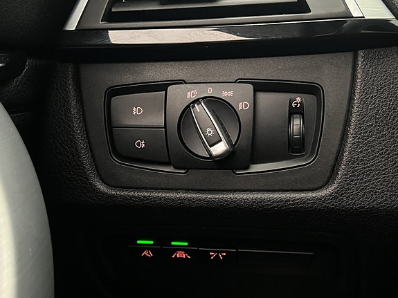 BMW 340i 18 of 30