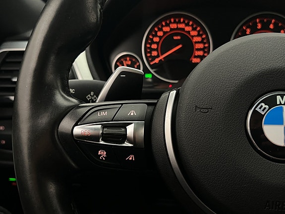 BMW 340i 19 of 30