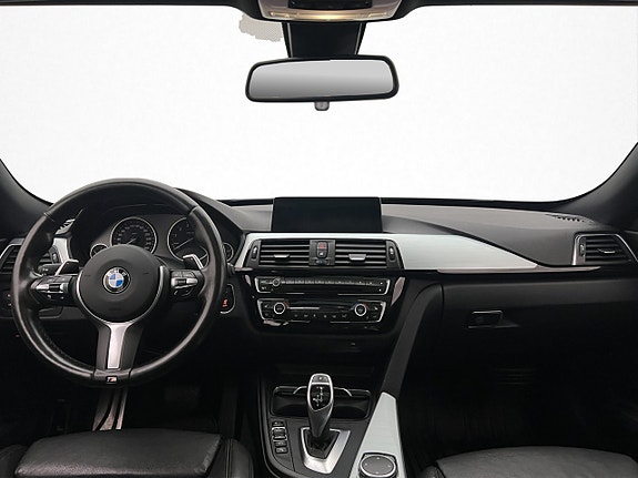 BMW 340i 15 of 30